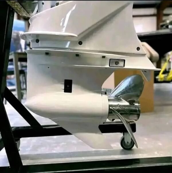 2024 HONDA 200HP 4-STROKE - Image 3