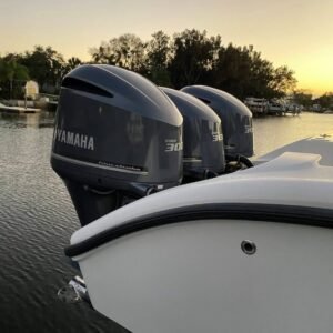 2015 Triple set Yamaha 300hp 4-Stroke