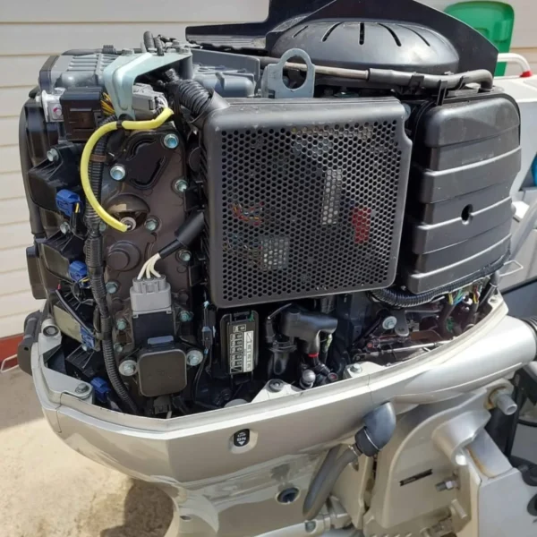 2011 HONDA BF90D - Image 3